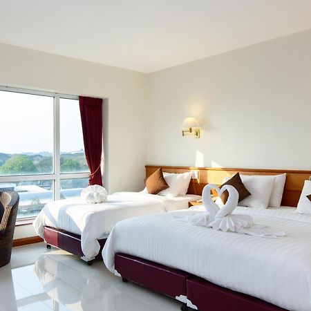 Kanchanaburi City Hotel Extérieur photo