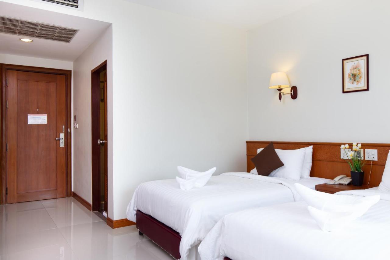 Kanchanaburi City Hotel Extérieur photo