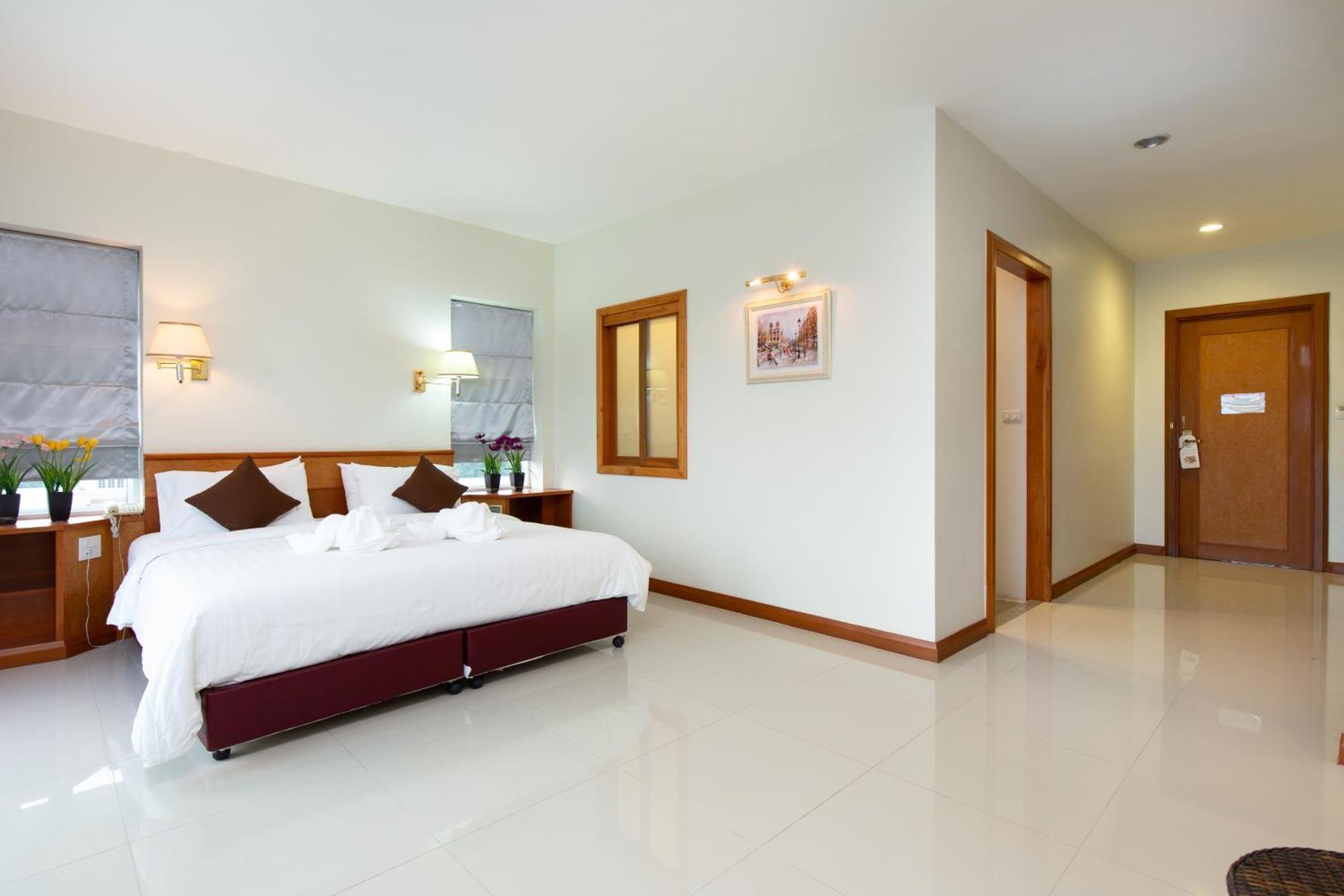 Kanchanaburi City Hotel Extérieur photo