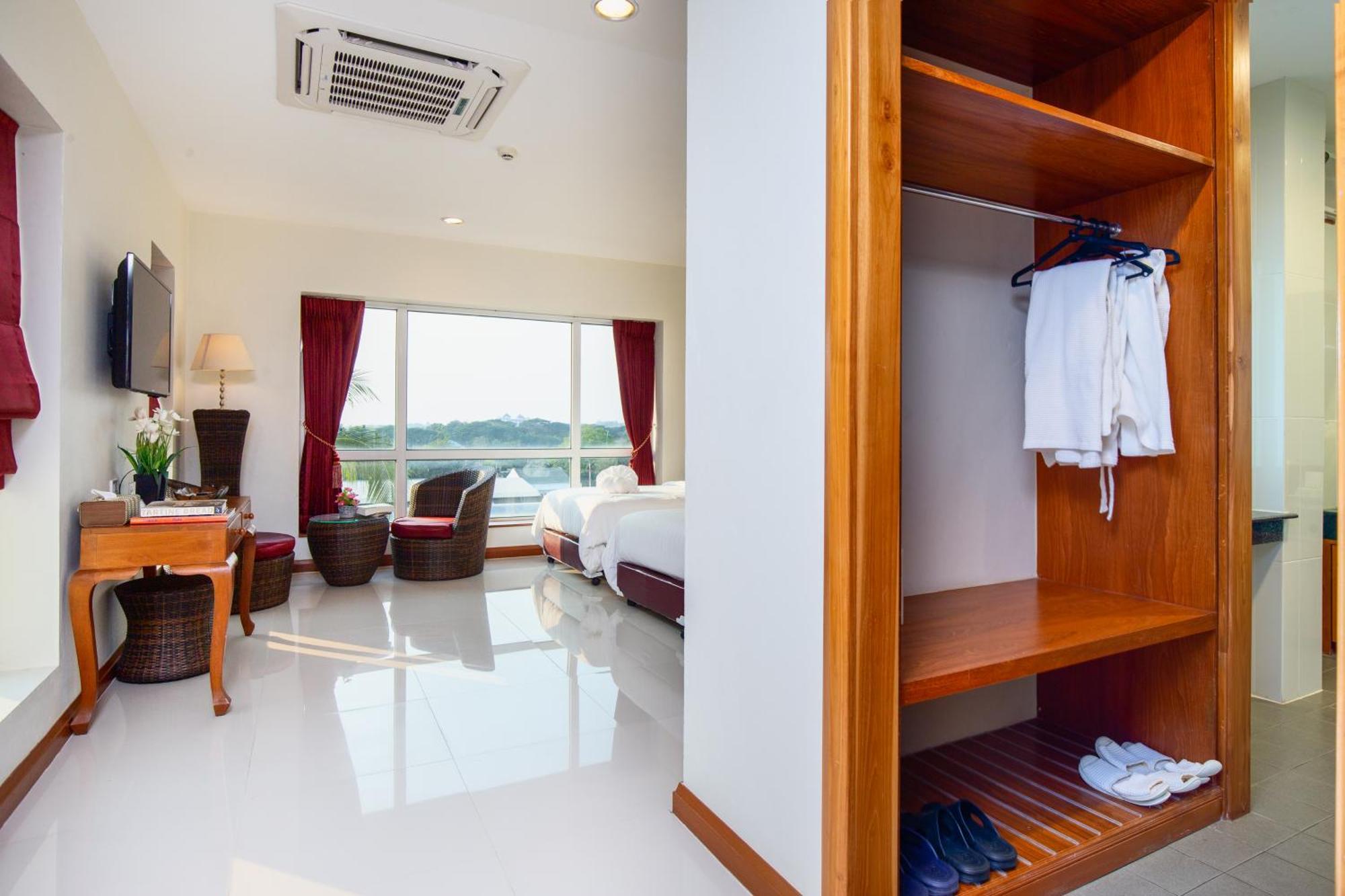 Kanchanaburi City Hotel Extérieur photo
