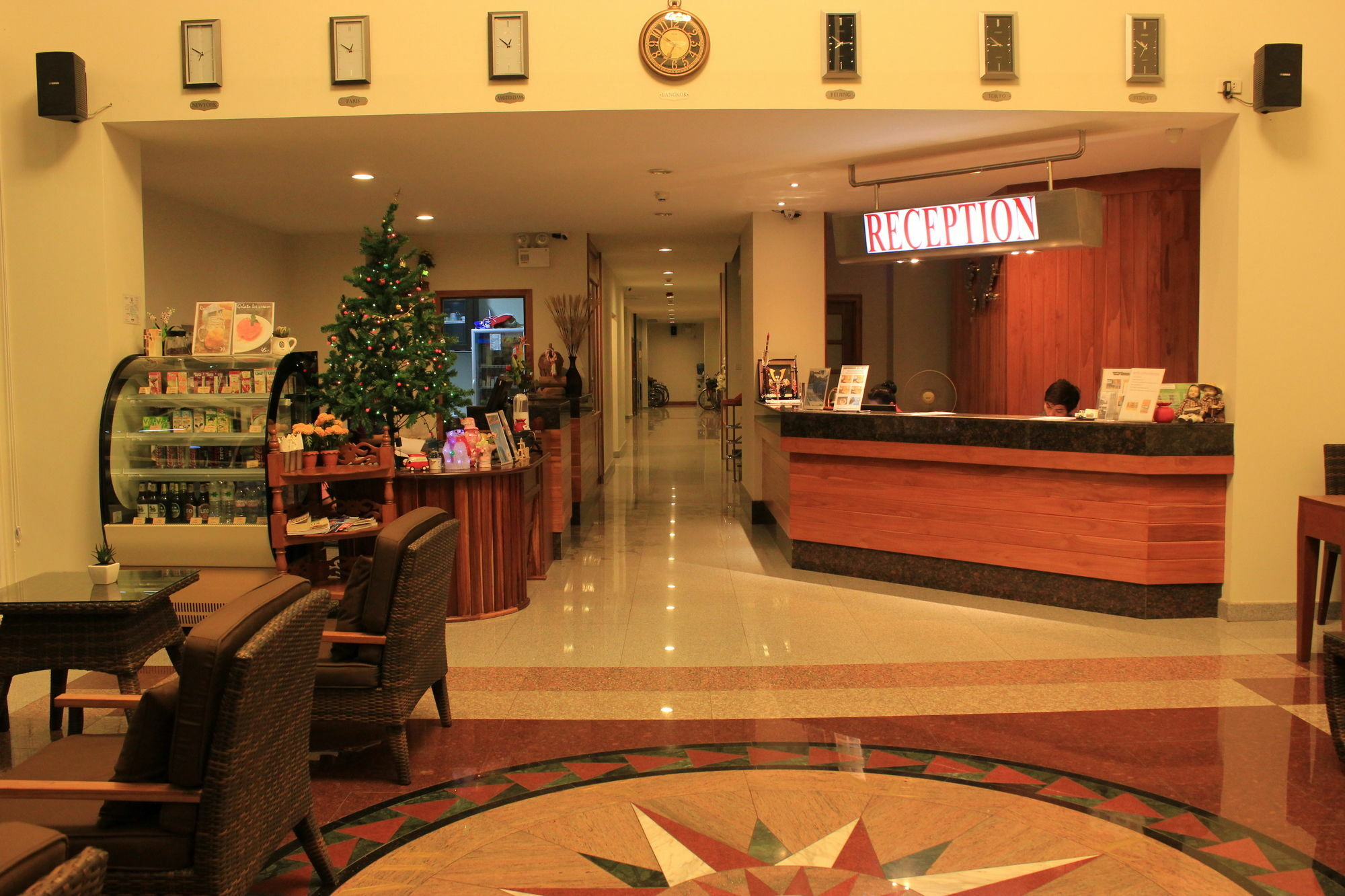 Kanchanaburi City Hotel Extérieur photo
