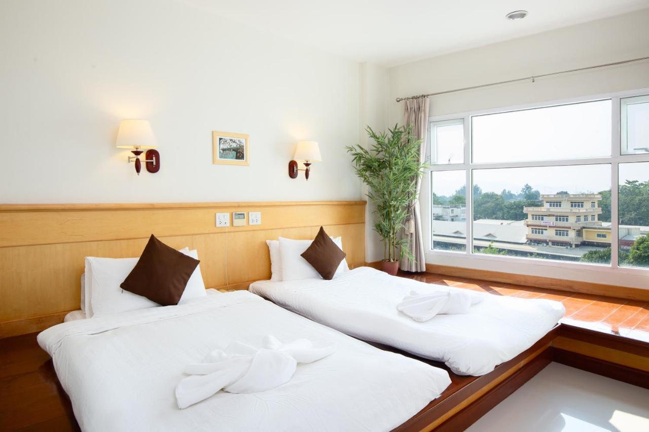 Kanchanaburi City Hotel Extérieur photo